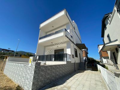 Konut-Villa