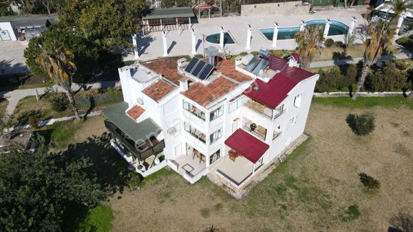  Alanya okurcalar'da denize sıfır satılık lüks villa