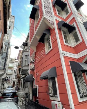 Emlakyap’dan Taksim Meydan’a 3dk Yürüme Mesafesinde Satılık Komple Bina Apart Otel