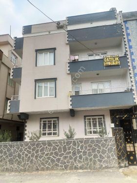 Gazikent Belkız mahallesinde 4 katlı 3+1 müstakil ev bakımlı ve güzel konuma sahip