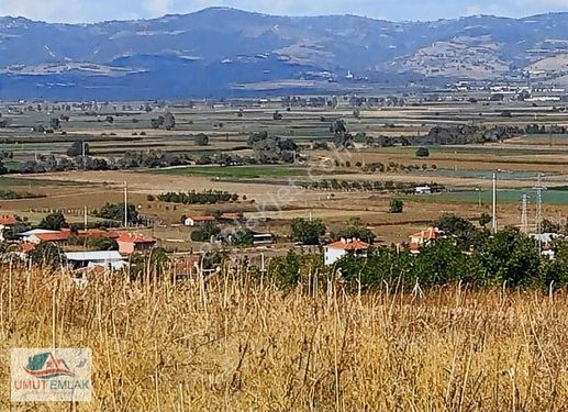SÖYLEMİŞ'TE KÖYE YAKIN YENİŞEHİR VE OVA MANZARALI MÜKEMMEL ARAZİ