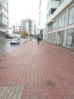 Arkadaş inşaat emlaktan Kumluca merkez de satılık dükkan 