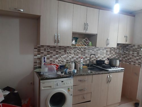  Pendik Esenler Mah.3+1 KOMBİLİ 3.Kat 130m2 Satılık Daire