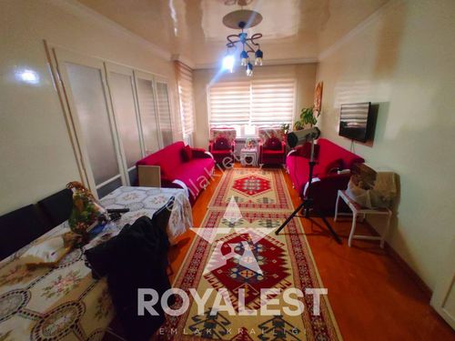  ROYALEST TEN ŞEHRİN KALBİNDE GENİŞ ÇİFT BALKONLU BAKIMLI 3+1