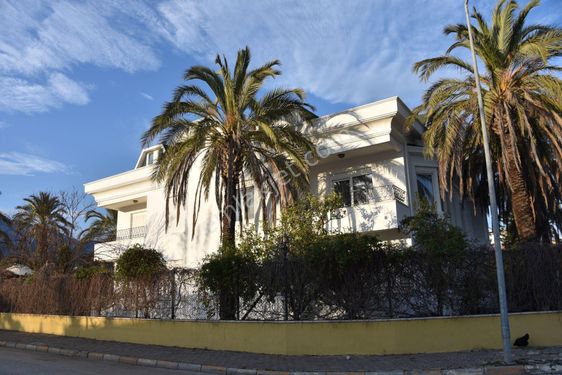 KEMER - TEKİROVA - LUX DUBLEX DAİRE