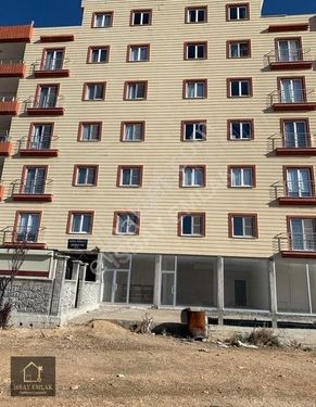 İSBAY EMLAK'TAN D.BAKIR YOLUNDA KİRACILI SATILIK DÜKKAN