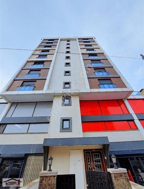 REMLAKS'tan YAKACIKTA CADDE ÜZERİ KİRALIK 4+2 SIFIR LÜKS DUBLEKS