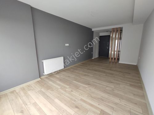 SEYHAN YEŞİLOBA'DA 3+1 KAPALI MUTFAK SATILIK DAİRE !!!!!!