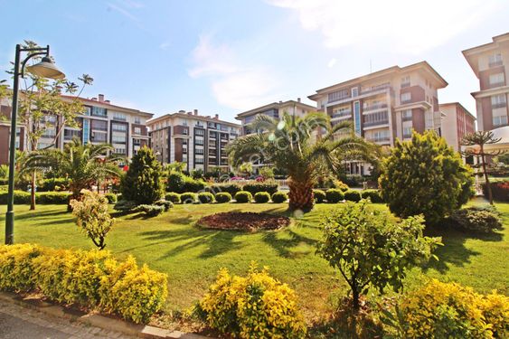 Home Vizyon Bahçelievler Yenibosna EVİZA KONAKLARINDA Satılık Lüx 3+1 Daire. 