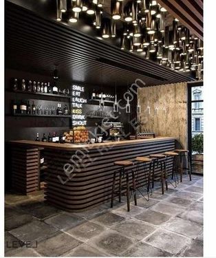 LEVEL'DAN KUŞADASINDA DEVREN KİRALIK PUB & BAR