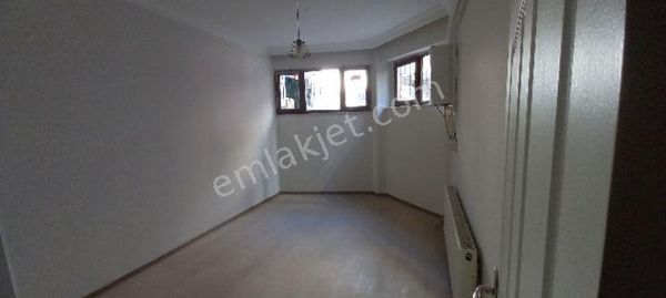 Esenler fevzi çakmak mahallesinde satılık daire 