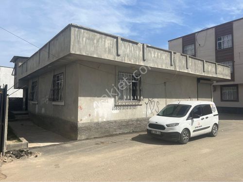 Ertoşi emlaktan dukkanlı daire