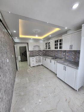  ALİHAN G.İM.DEN ULUKENT MAH. EKMEKSAN CIVARI 3+1 SATILIK LÜKS SIFIR DAİRE
