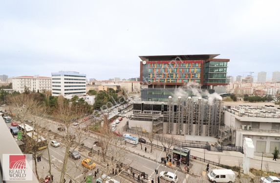 Minibüs Caddesi Üzerinde Yeni binada Otoparklı Ara Kat Daire