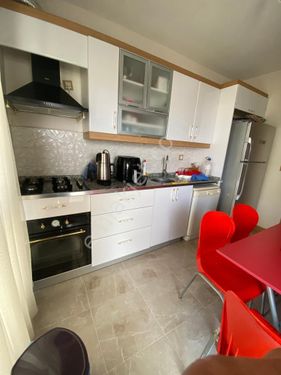  CEYHAN BELEDİYE EVLERİ MAHALLESİNDE 100 m2 2+1 SÜPER  LÜKS TEMİZ DAİRE 