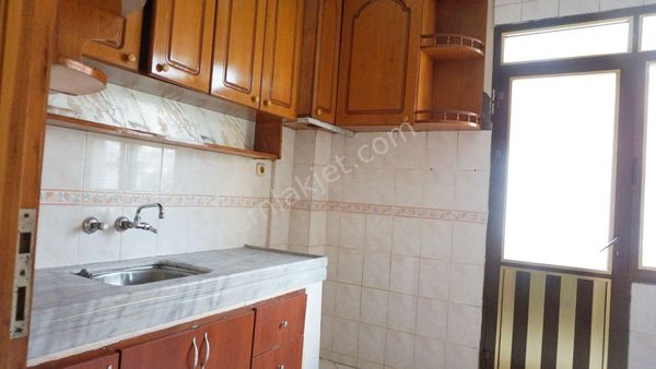  UĞUR MUMCU KİRALIK 2+1 BALKONLU ÇİĞLİ SERKAN DAN
