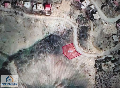 BAHÇE 571 m2 YAYLALIK VE YATIRIM'LIK TEK TAPULU FIRSAT! ARSA