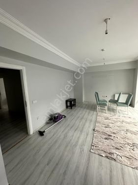  ESENYURT ACUNKENT SİTESİNDE METROBÜS 10 DAKİKA MESAFEDE 3+1 120 KAÇIRILMAYACAK FIRSAT KİRALIK DAİRE