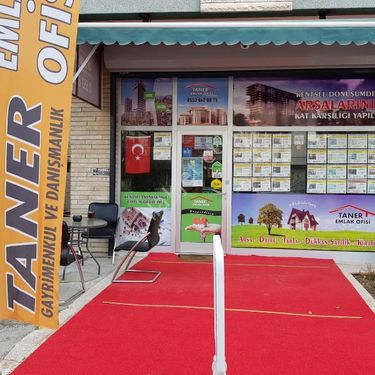  AYDINLIKEVLER CADDE'DE GİRİŞ 2+1 SATILIK DAİRE - TANER EMLAK