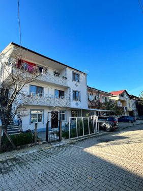  Remax Palas'tan Kartepe Rahmiye'de Kiralık 3+1 Daire