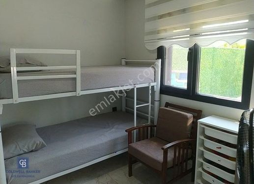 KEMALPAŞA'DA BAHÇE İÇİNDE HAVUZLU 2+1 MÜSTAKİL EV