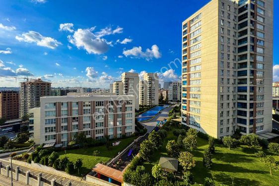  WEAL WORLD' den BUTİK SİTE İÇİ, KULLANIŞLI, GENİŞ, MUAZZAM DAİRE ...