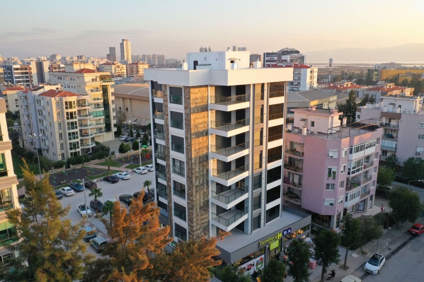 Konut Projesi Ataşehir Suit, Çiğli, İzmir