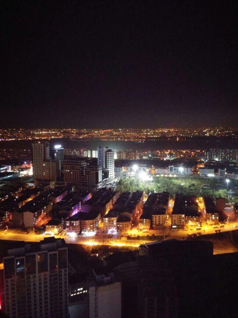 Aris Grand Tower - 10
