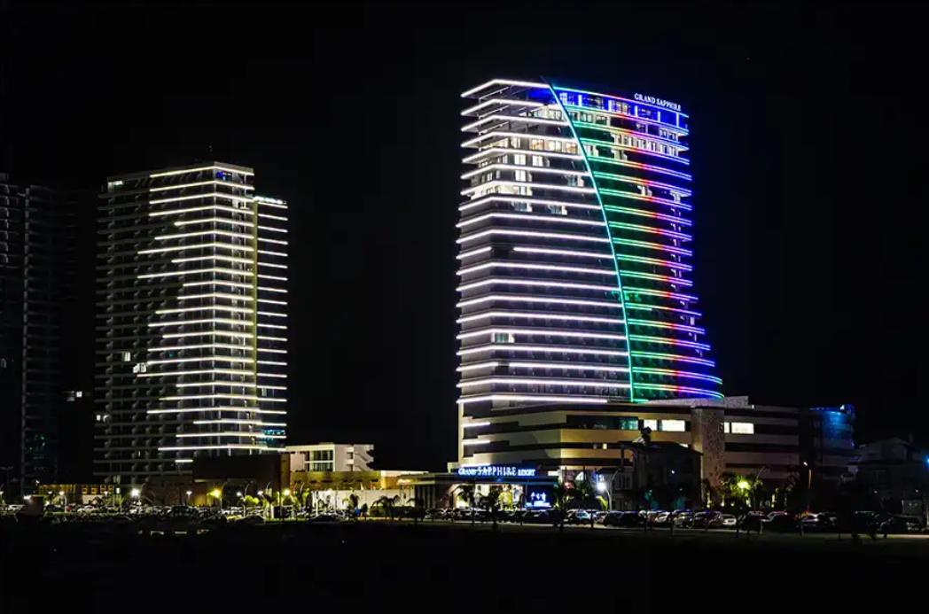 Grand Sapphire - 5