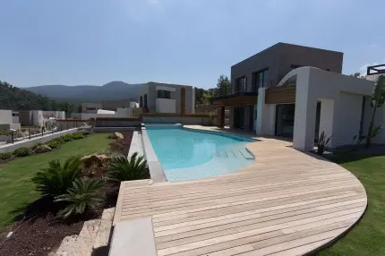 Sierra Hills