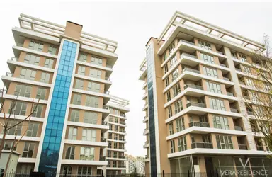 Vera Residence