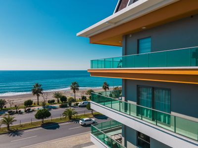 Oxopia Residence-Oxo Construction
