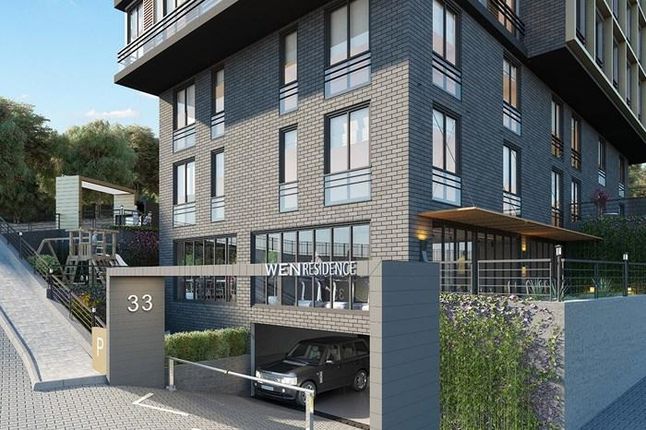 Wen Levent Residence