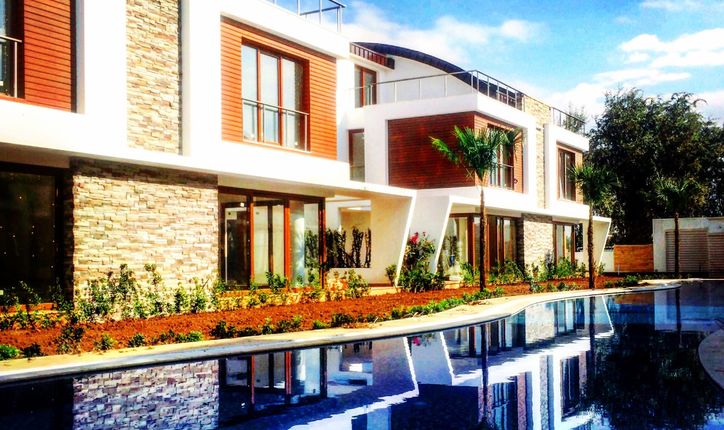 AYT Elegance Residence