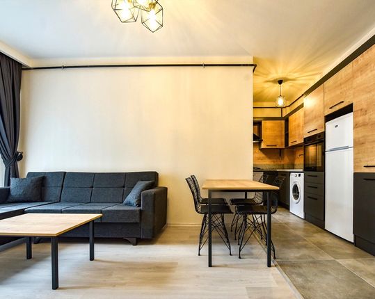 Lavinia Residence
