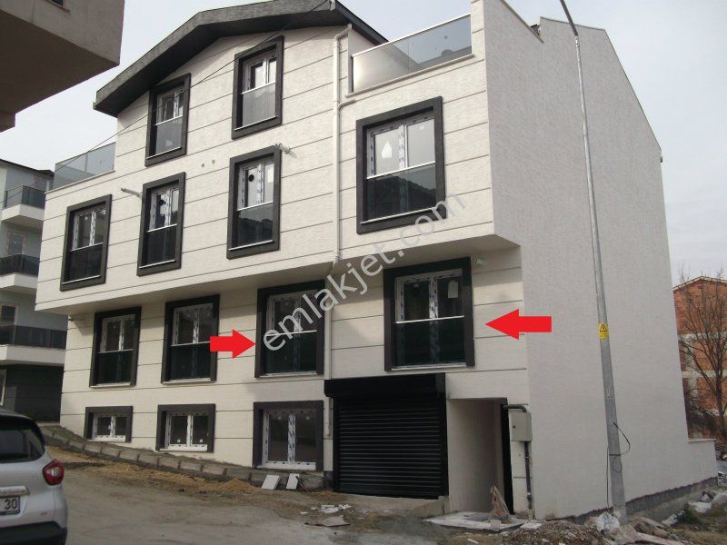 Emlakcidan Bursa Nilufer Ozluce Mahallesi 2 1 Satilik Daire 235 000 Tl 5916308