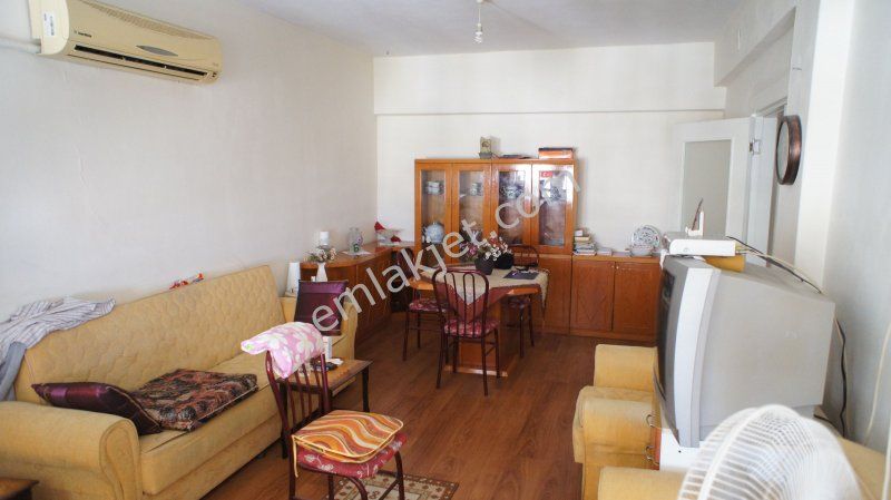 Emlakçıdan Mersin Akdeniz Kültür Mahallesi 2+1 Satılık Daire 145.000 TL