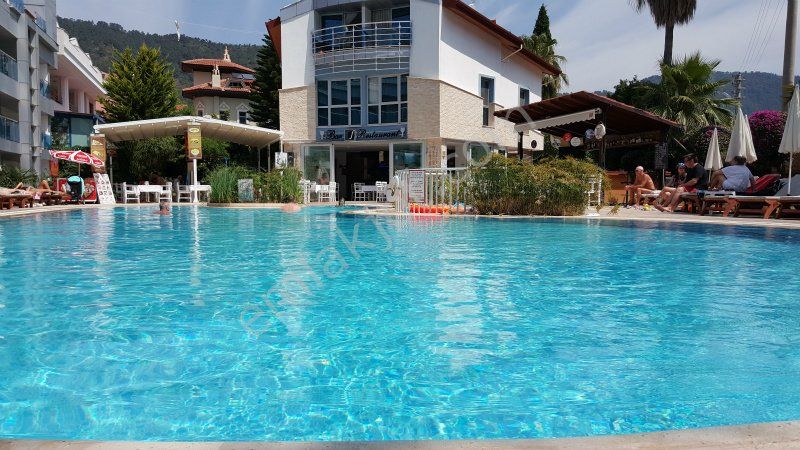 Emlakçıdan Muğla Marmaris İçmeler Mahallesi 1+1 Günlük Kiralık Daire