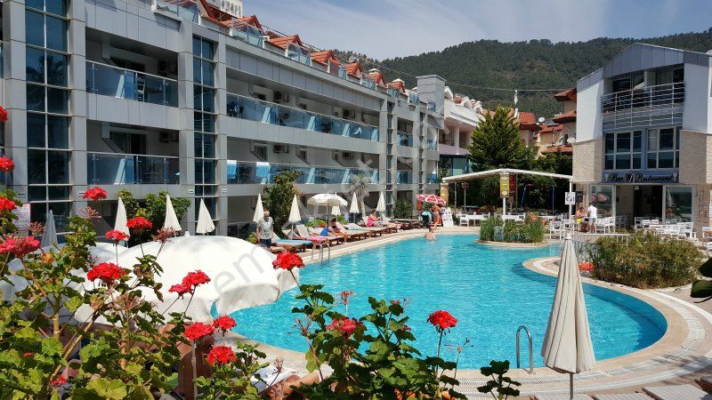 Emlakçıdan Muğla Marmaris İçmeler Mahallesi 1+1 Günlük Kiralık Daire