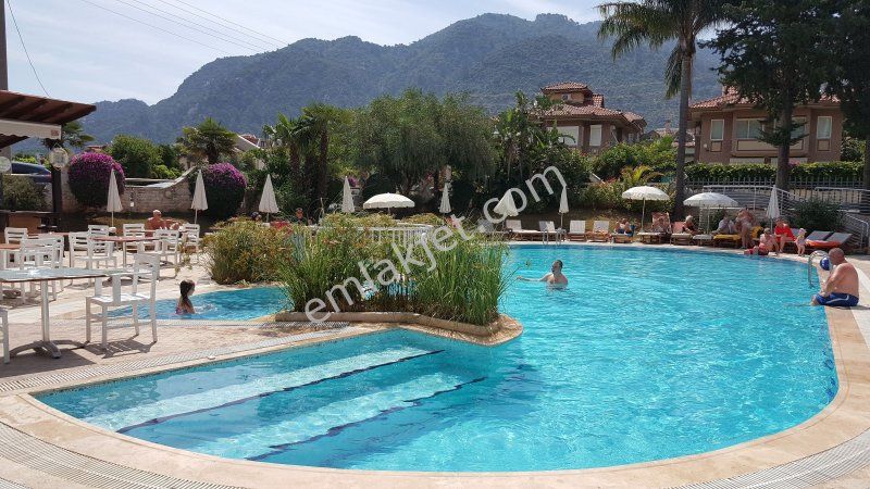 Emlakçıdan Muğla Marmaris İçmeler Mahallesi 1+1 Günlük Kiralık Daire