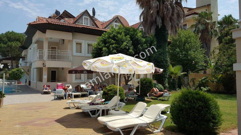 Emlakçıdan Muğla Marmaris İçmeler Mahallesi 1+1 Günlük Kiralık Daire