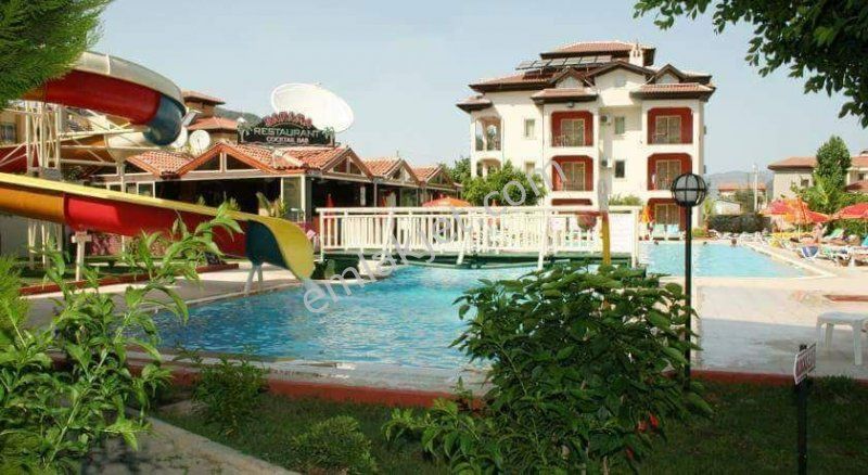 Emlakçıdan Muğla Marmaris İçmeler Mahallesi 1+1 Günlük Kiralık Daire