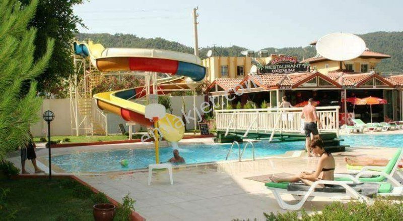 Emlakçıdan Muğla Marmaris İçmeler Mahallesi 1+1 Günlük Kiralık Daire