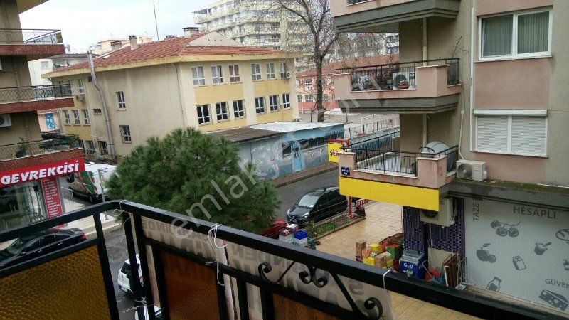 Atakentte Sahibinden Satılık3+1 İzbana Sahile Tramwaya Okula Yakı