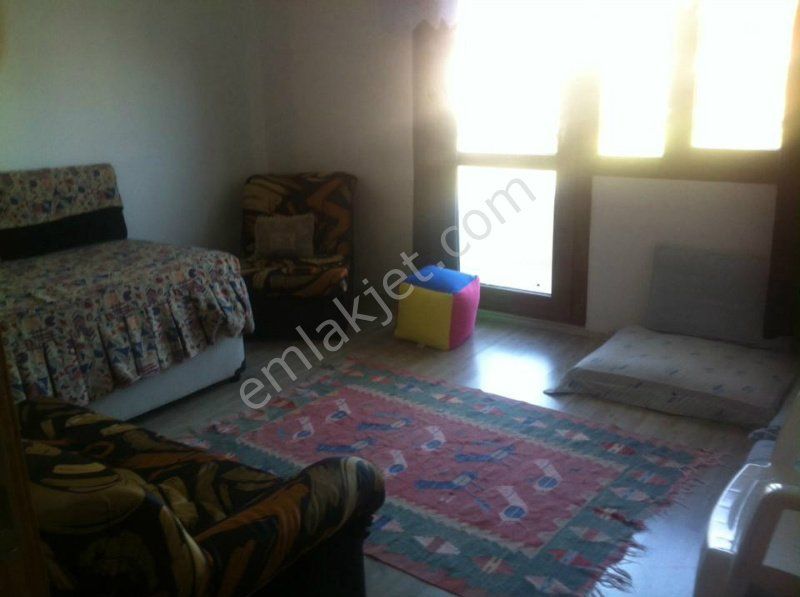 Sahibinden İzmir Dikili Çandarlı Mahallesi 3+1 Kiralık Daire 8.750 TL
