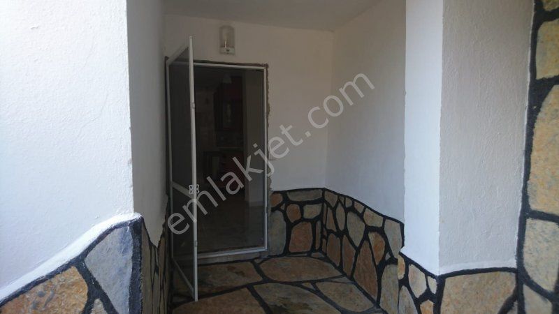 Emlakçıdan Muğla Bodrum Kızılağaç Mahallesi 1+1 Kiralık Daire 1.000 TL