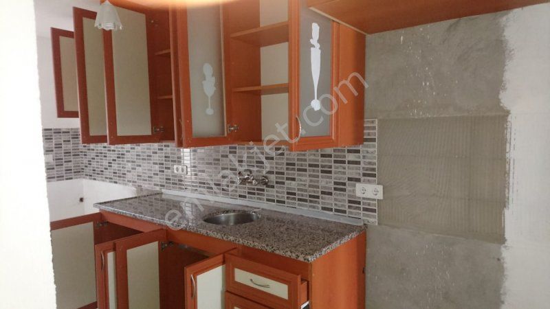 Emlakçıdan Muğla Bodrum Kızılağaç Mahallesi 1+1 Kiralık Daire 1.000 TL