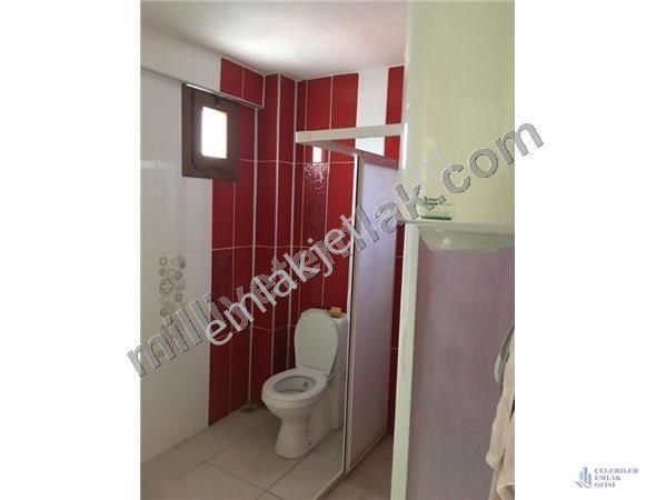 Emlakçıdan İzmir Dikili Çandarlı Mahallesi 4+1 Günlük Kiralık Daire 750