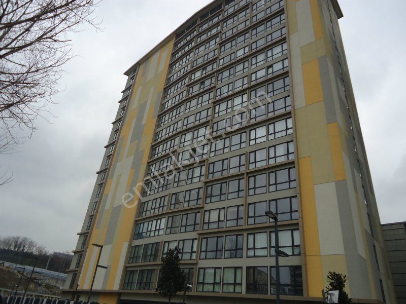 Emlakçıdan İstanbul Zeytinburnu Maltepe Mahallesi 1+1 Kiralık Daire 2.