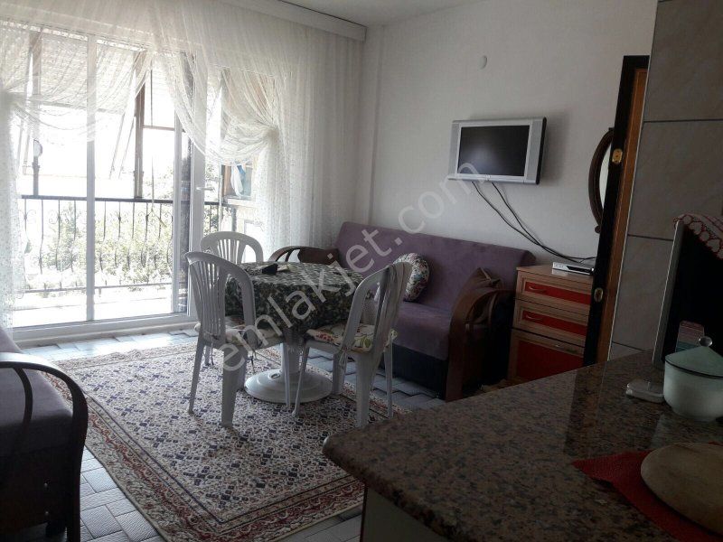 Emlakçıdan Yalova Armutlu Bayır Mahallesi 2+1 Günlük Kiralık Daire 250